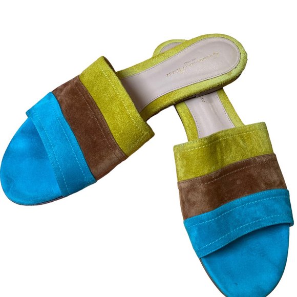 Colorful and Chic - Picture 2 of 3